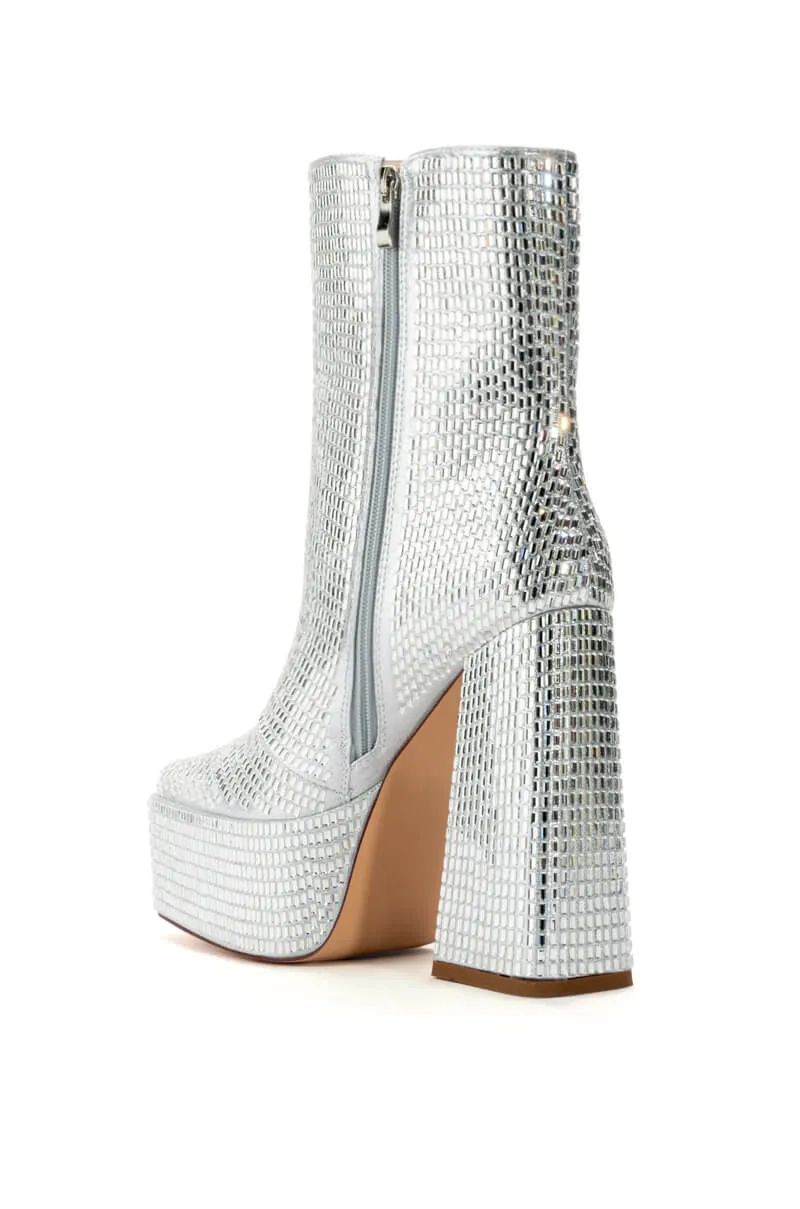 AZALEA WANG JAYDA CHUNKY BOOT IN SILVER