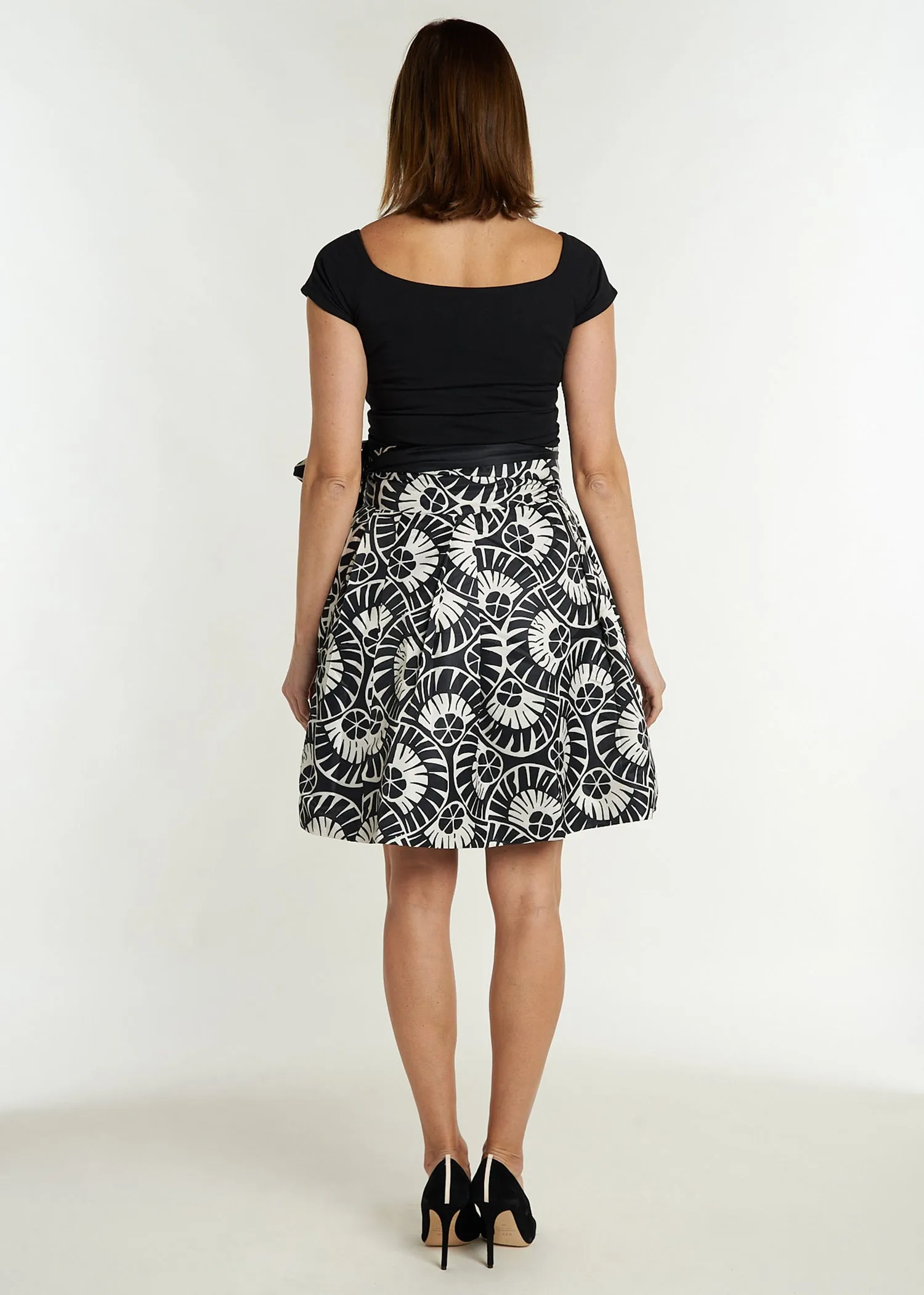 Carrie Wrap Skirt - Mesmer Black