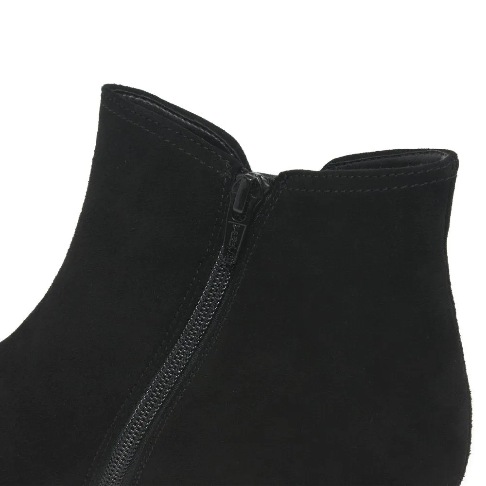 Gabor Keegan  52.827.47 Women's Ankle Boots - Black Suede