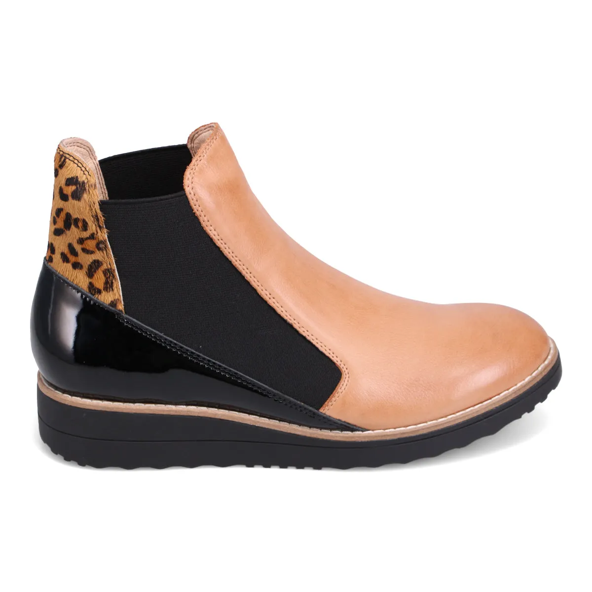 Osiel Chelsea Wedge Boot