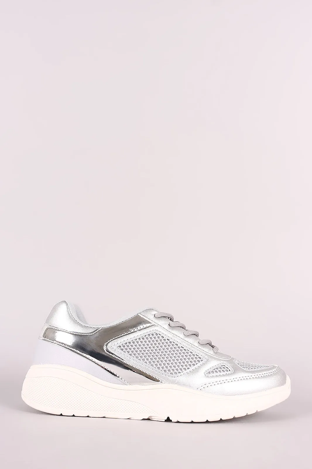 Qupid Mesh Trim Round Toe Lace-Up Sneaker