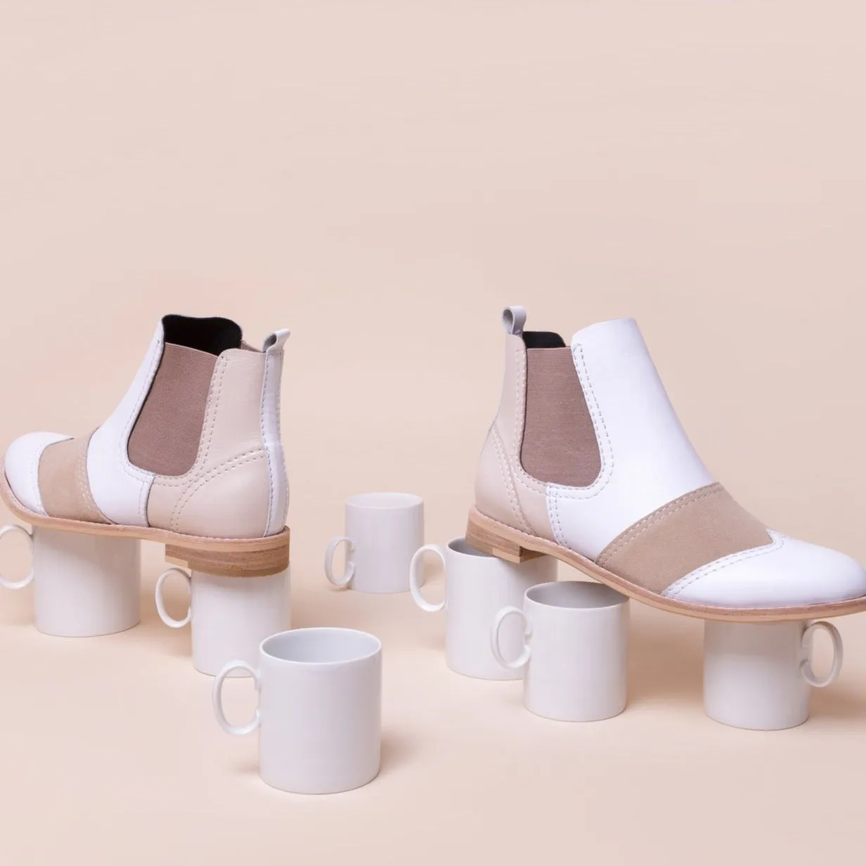 STRACCIATELLA White Leather Chelsea Boots