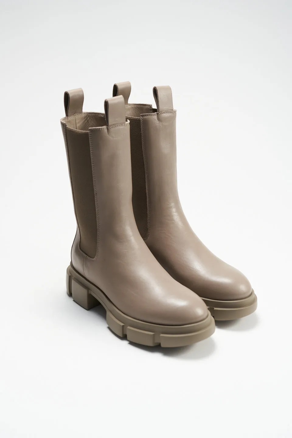 Vitello Fango Chelsea Boots