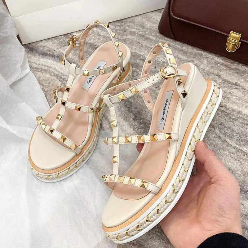 Women bohemian hollow studde strap thick sole wede sandals